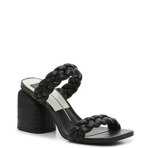 Dolce Vita - Natie Sandals. (brand new)